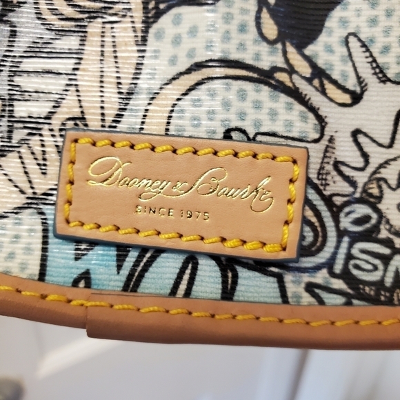 Disney Dooney & Bourke Wristlet - Picture 8 of 10